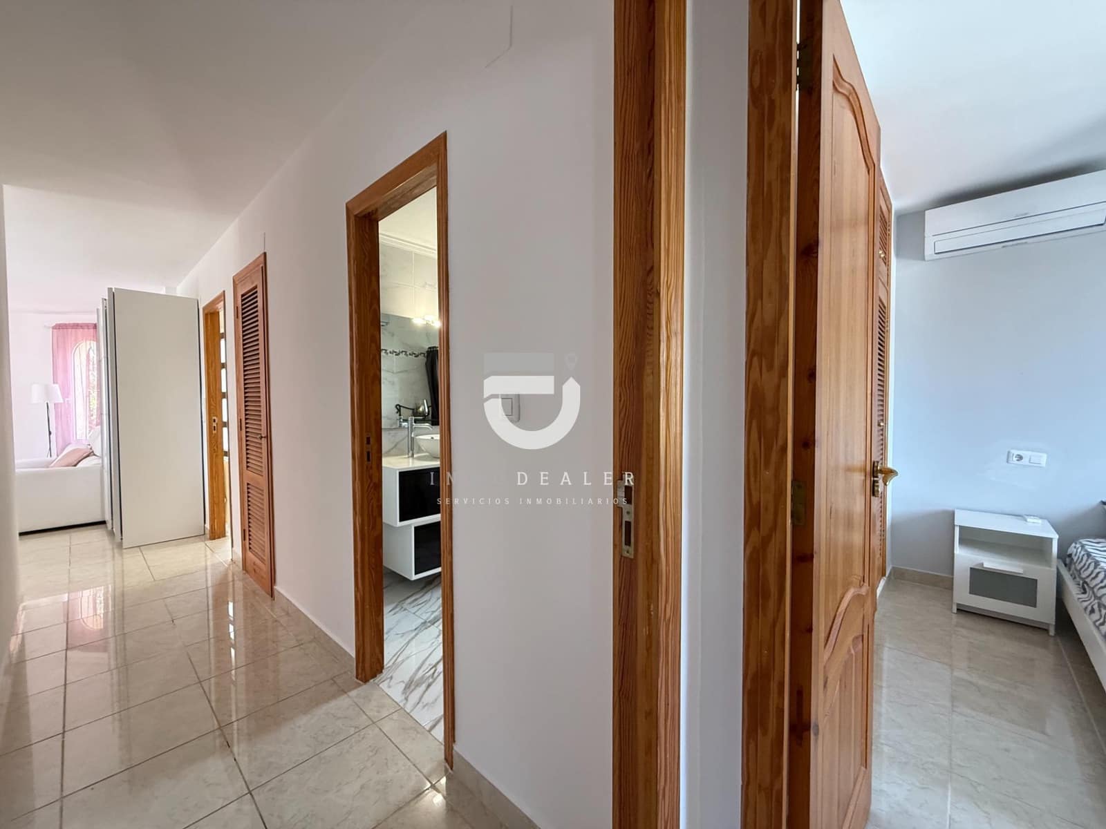 5 soveværelse Villa til salg i Gandia med swimmingpool - € 410.000 (Ref: 8913125)