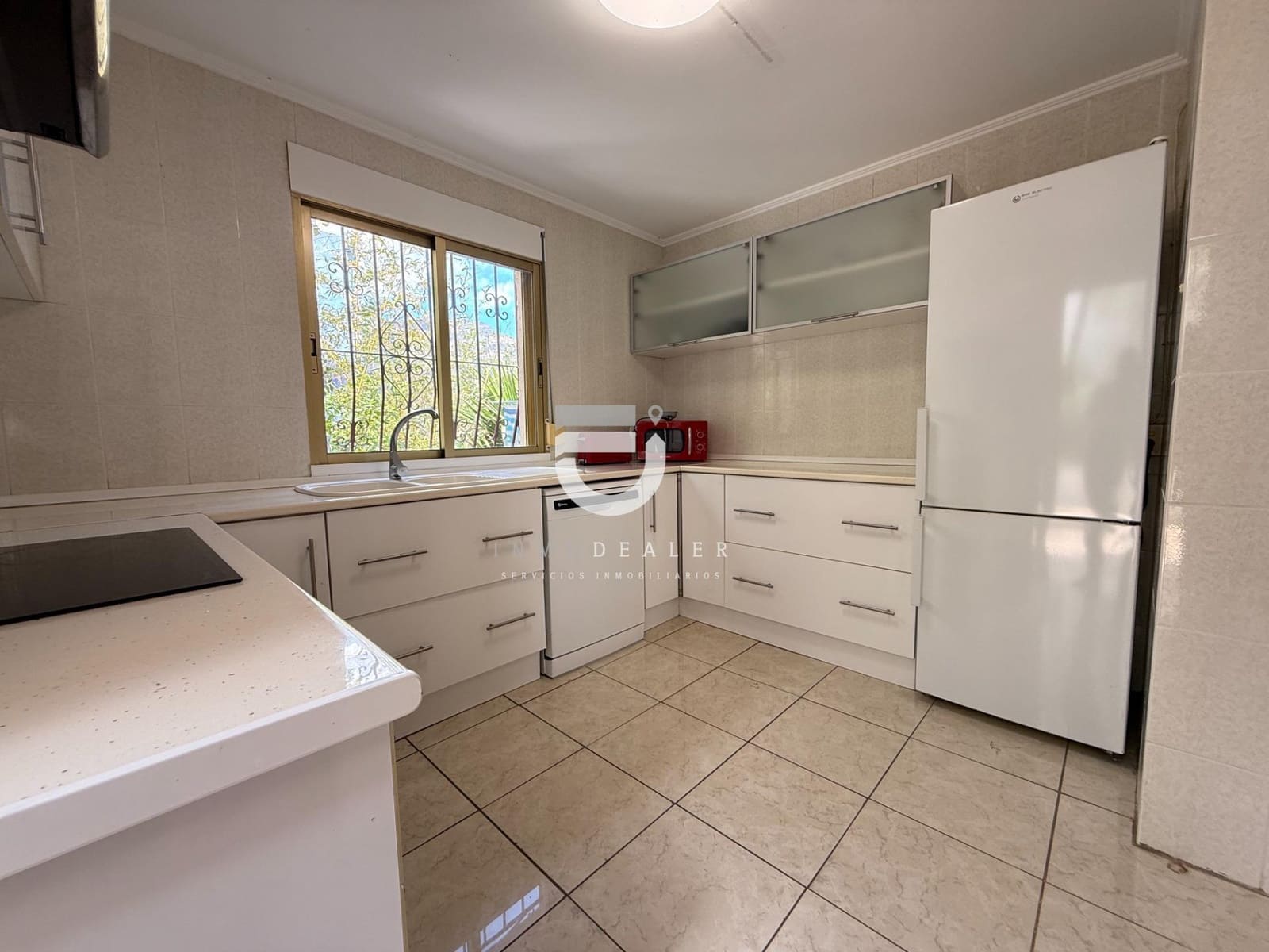 5 soveværelse Villa til salg i Gandia med swimmingpool - € 410.000 (Ref: 8913125)