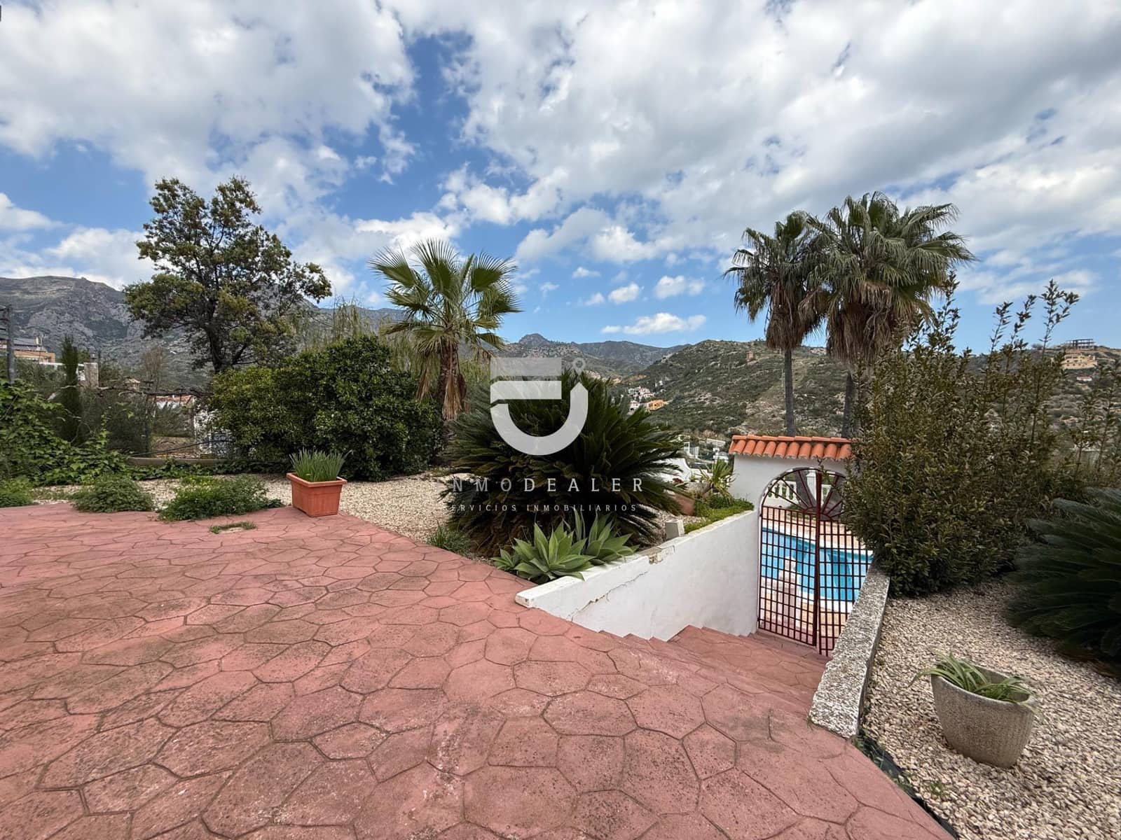 5 soveværelse Villa til salg i Gandia med swimmingpool - € 410.000 (Ref: 8913125)