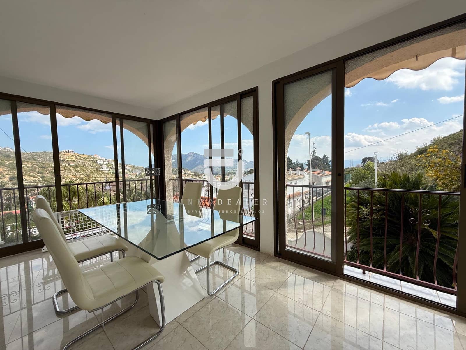 5 soveværelse Villa til salg i Gandia med swimmingpool - € 410.000 (Ref: 8913125)