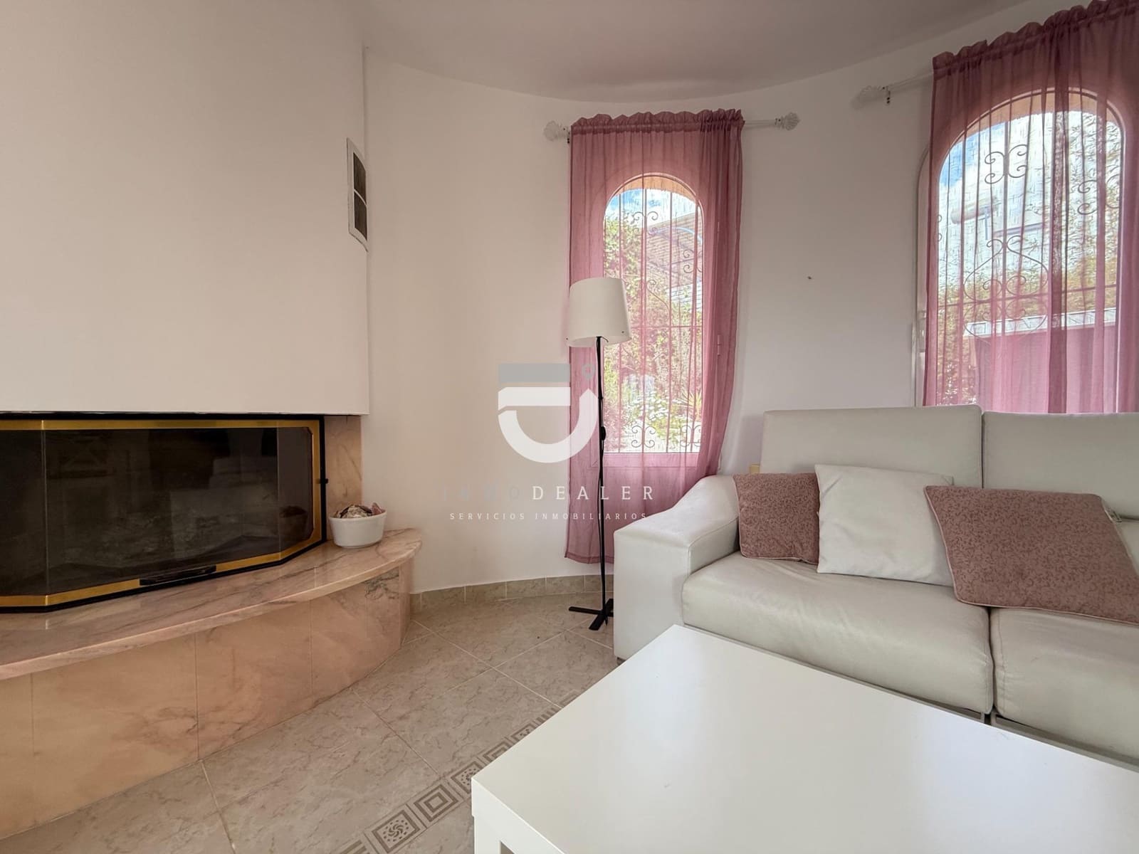 5 soveværelse Villa til salg i Gandia med swimmingpool - € 410.000 (Ref: 8913125)