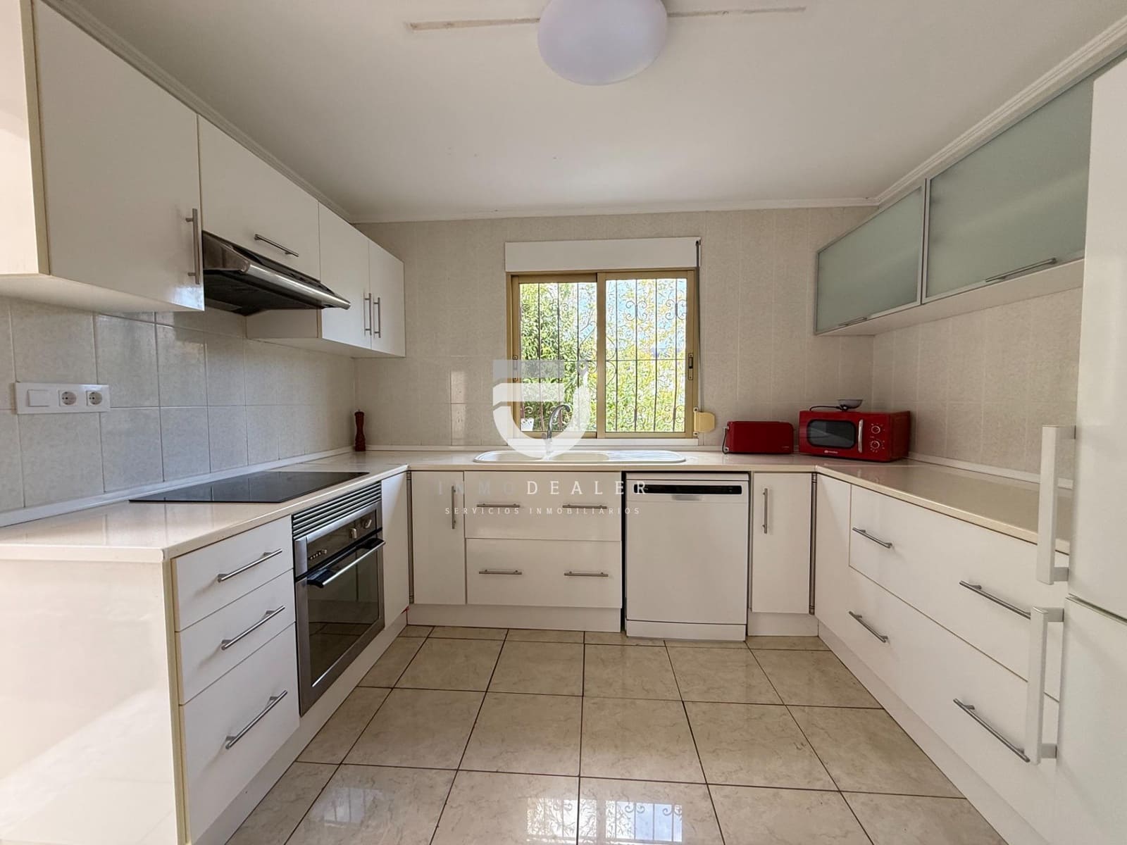 5 soveværelse Villa til salg i Gandia med swimmingpool - € 410.000 (Ref: 8913125)