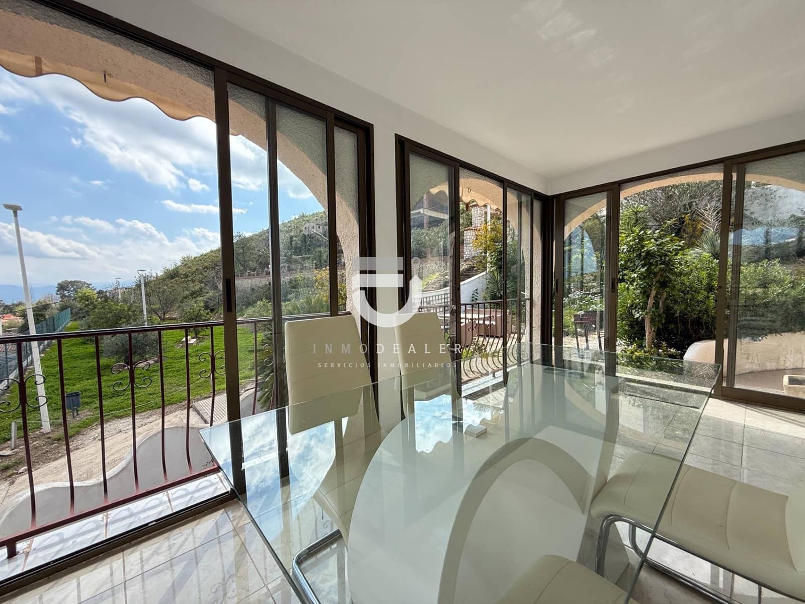 5 soveværelse Villa til salg i Gandia med swimmingpool - € 410.000 (Ref: 8913125)