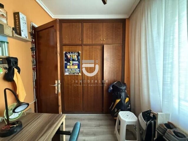 5 makuuhuone Omakotitalo myytävänä paikassa Bellreguard - 155 000 € (Ref: 8948978)