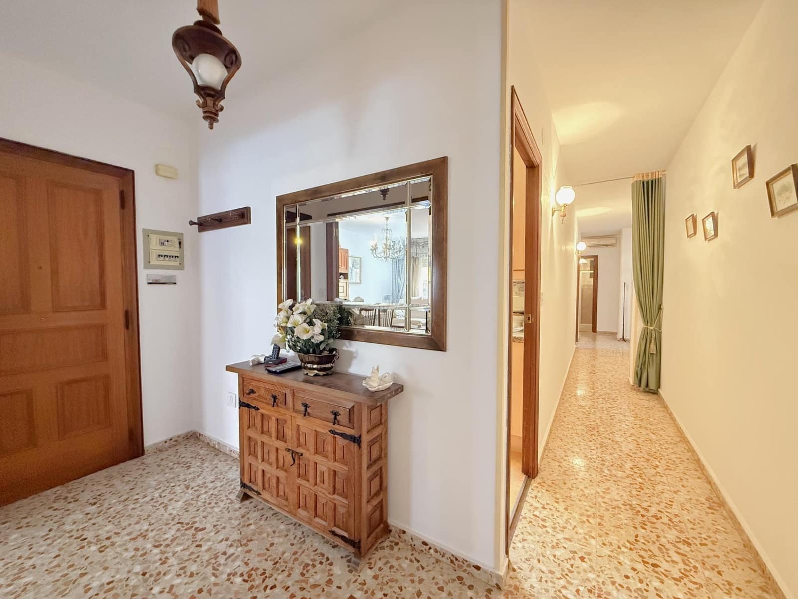 3 slaapkamer Flat te koop in Denia - € 187.000 (Ref: 8993970)