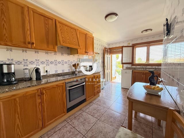 4 quarto Moradia em Banda para venda em Daimús - 295 000 € (Ref: 9100881)