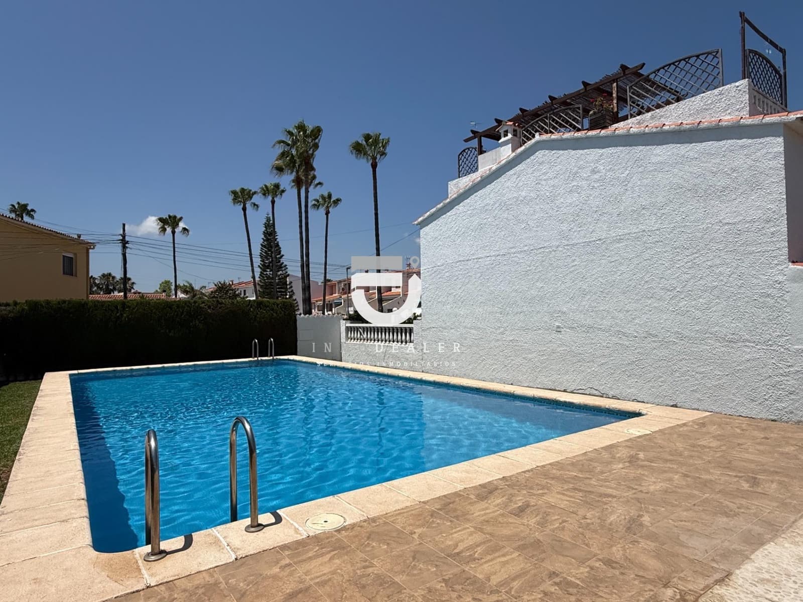 4 soveværelse Rækkehus til salg i Daimus - € 295.000 (Ref: 9100881)