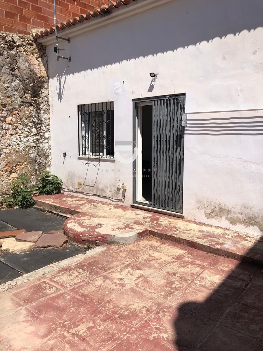2 slaapkamer Finca/Landhuis te koop in Pinet - € 75.000 (Ref: 9137310)
