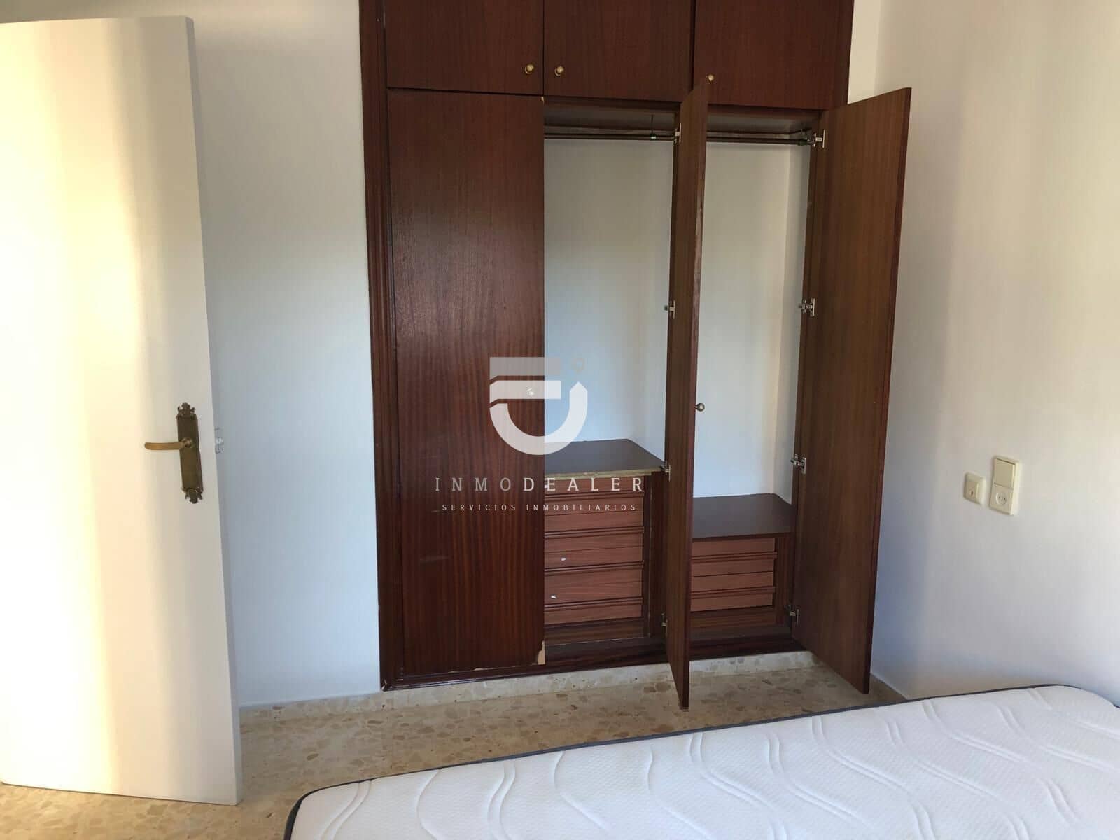 2 slaapkamer Finca/Landhuis te koop in Pinet - € 75.000 (Ref: 9137310)