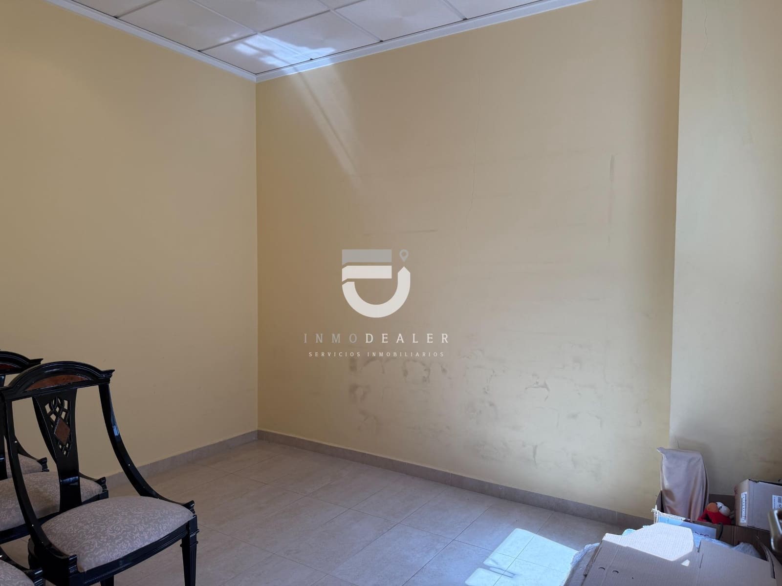 Erhverv til salg i Gandia - € 150.000 (Ref: 9154271)