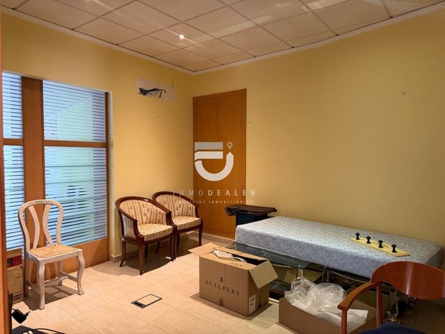 Commercial for sale in Gandia - € 150,000 (Ref: 9154271)