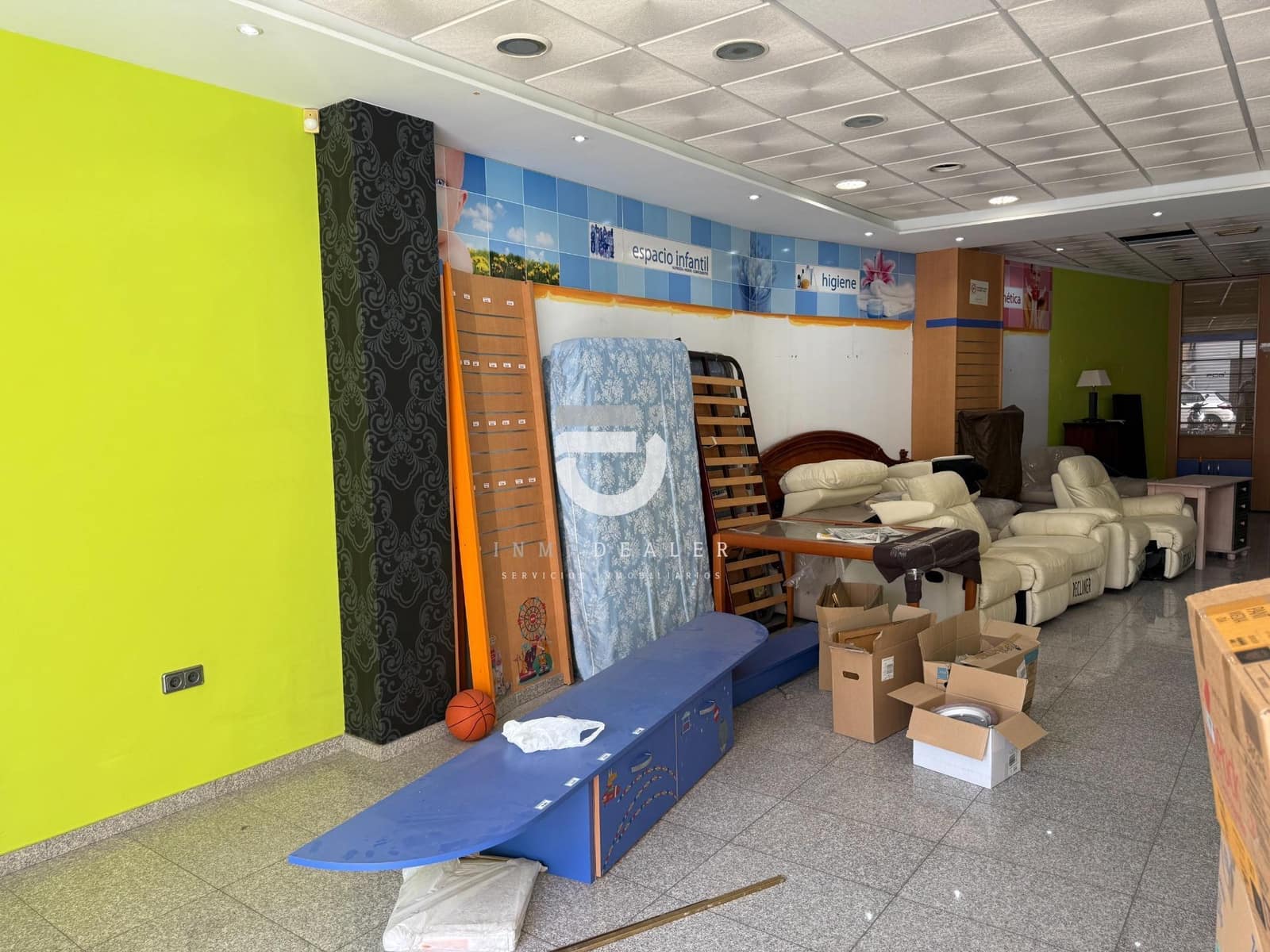 Erhverv til salg i Gandia - € 150.000 (Ref: 9154271)