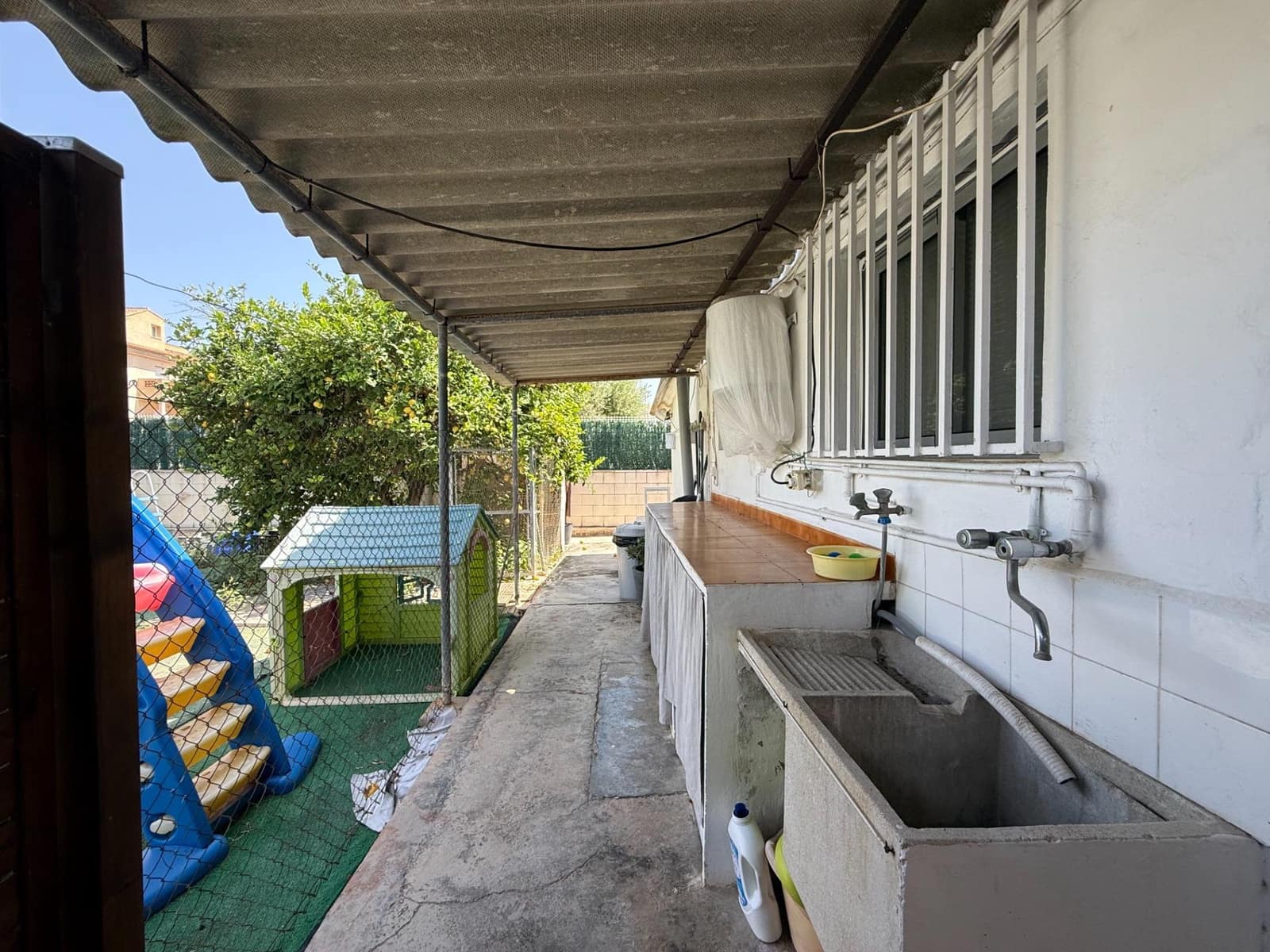 2 soverom Villa til salgs i Oliva med garasje - € 185 000 (Ref: 9174864)