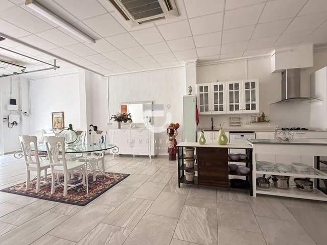 4 sypialnia Dom na sprzedaż w Pego z garażem - 465 000 € (Ref: 9192528)