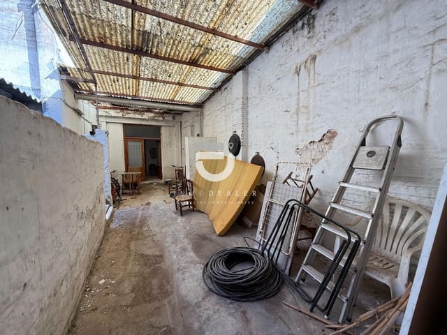 6 bedroom Townhouse for sale in Alqueria de la Comtessa - € 120,000 (Ref: 9204750)