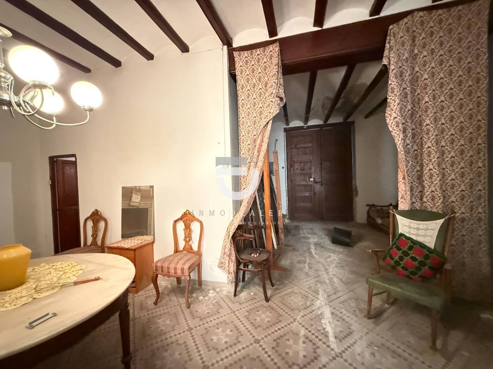 6 soveværelse Byhus til salg i Alqueria de la Comtessa - € 120.000 (Ref: 9204750)