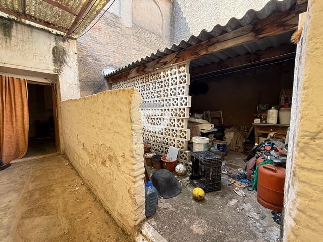 6 bedroom Townhouse for sale in Alqueria de la Comtessa - € 120,000 (Ref: 9204750)