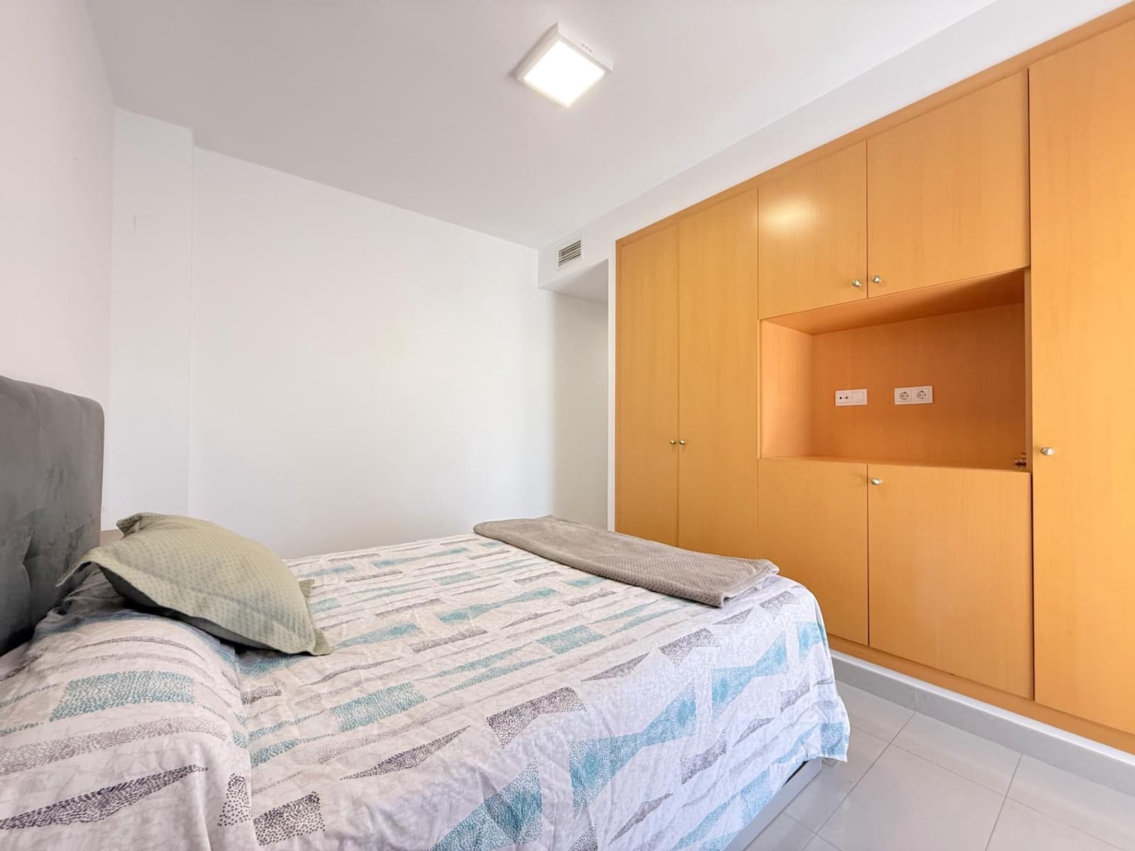 2 sovrum Lägenhet till salu i Gandia - 240 000 € (Ref: 9215250)