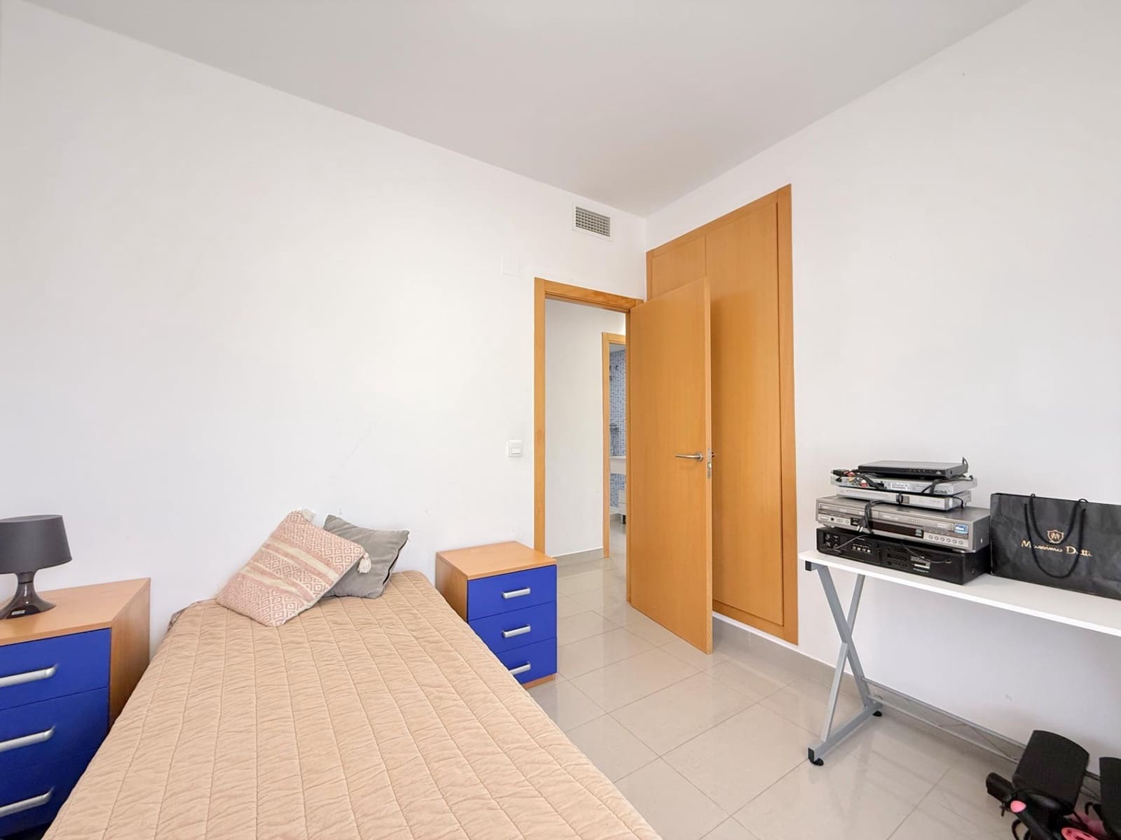 2 sovrum Lägenhet till salu i Gandia - 240 000 € (Ref: 9215250)