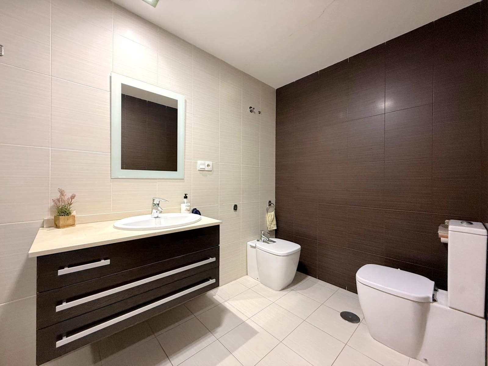 2 sovrum Lägenhet till salu i Gandia - 240 000 € (Ref: 9215250)