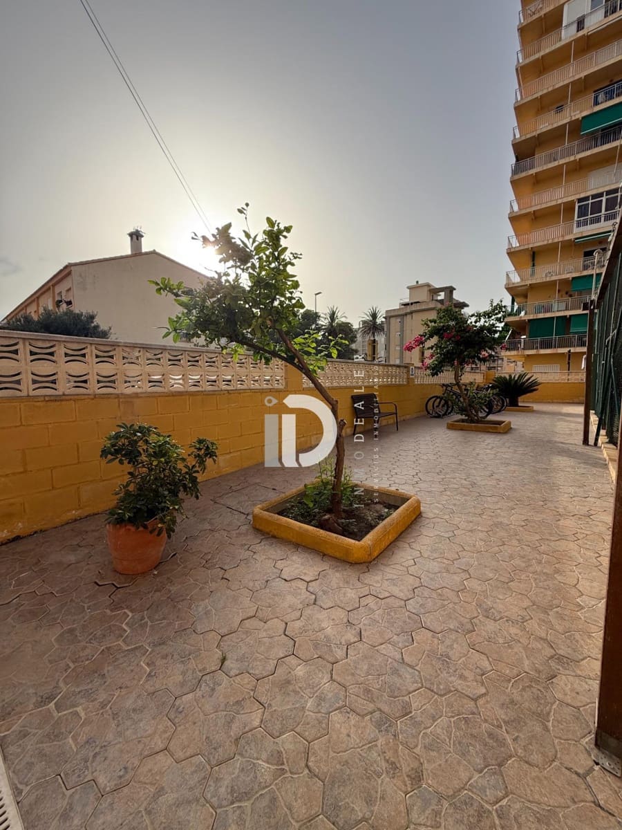 3 soverom Kommersiell til salgs i Miramar med svømmebasseng - € 110 000 (Ref: 9226908)