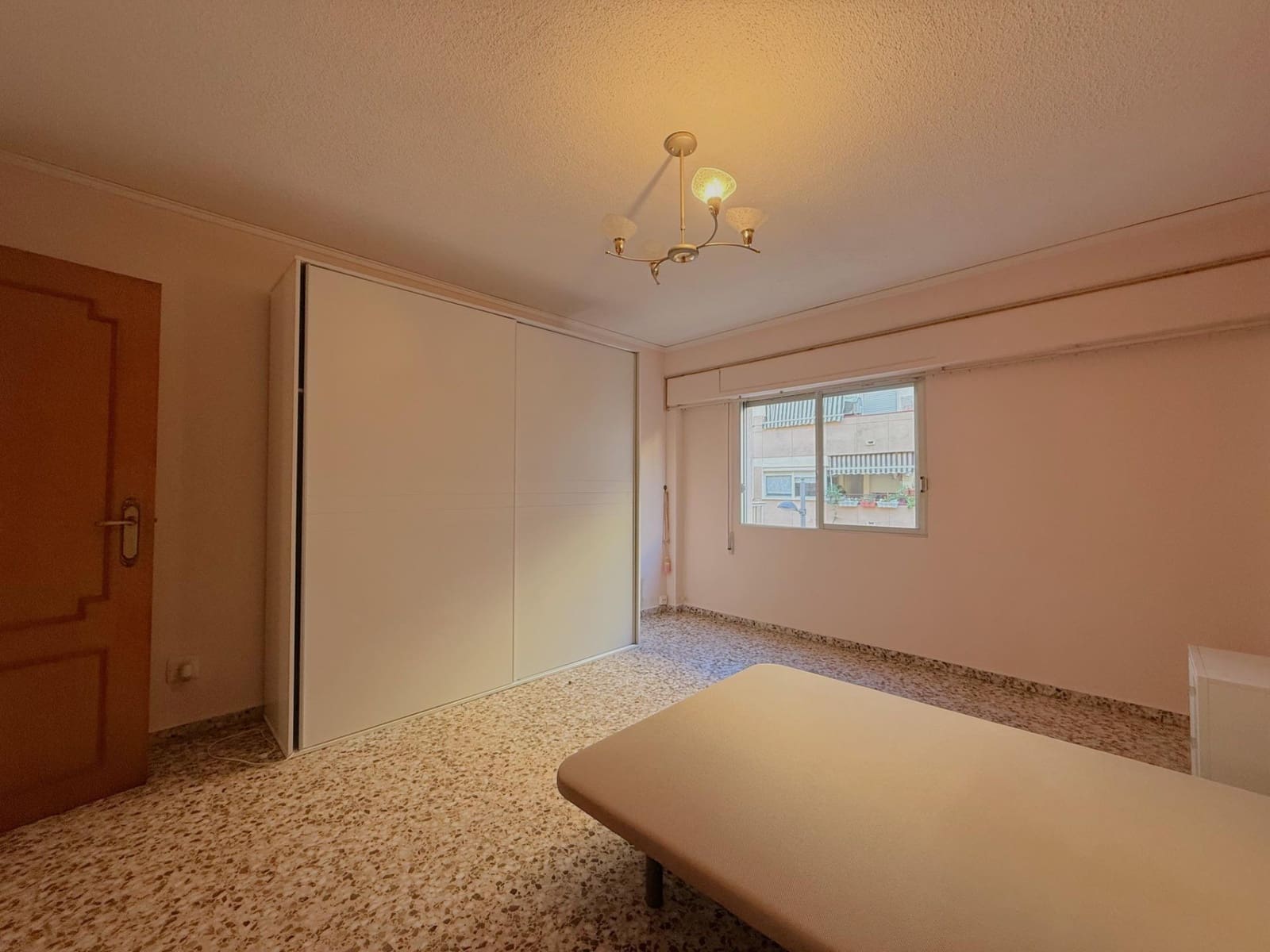 4 chambre Appartement à vendre à Gandia avec garage - 180 000 € (Ref: 9228735)