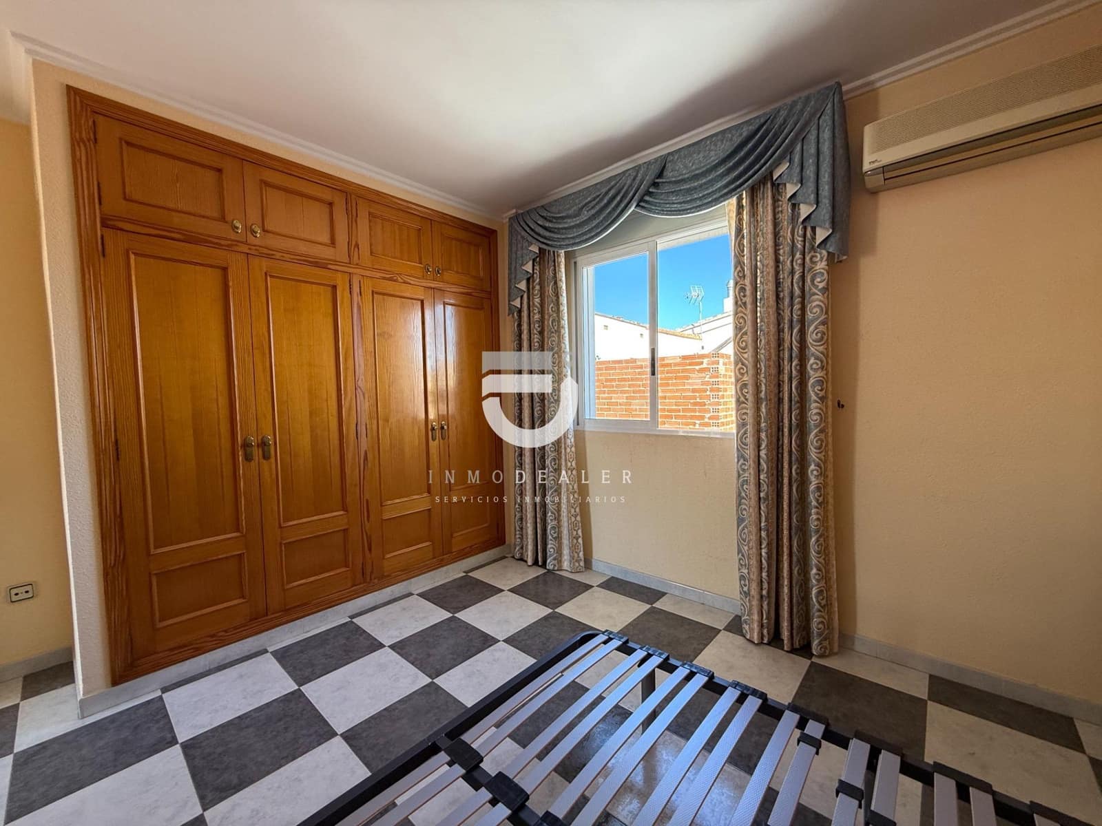 4 soverom Hus til salgs i Real de Gandia med garasje - € 222 000 (Ref: 9243222)