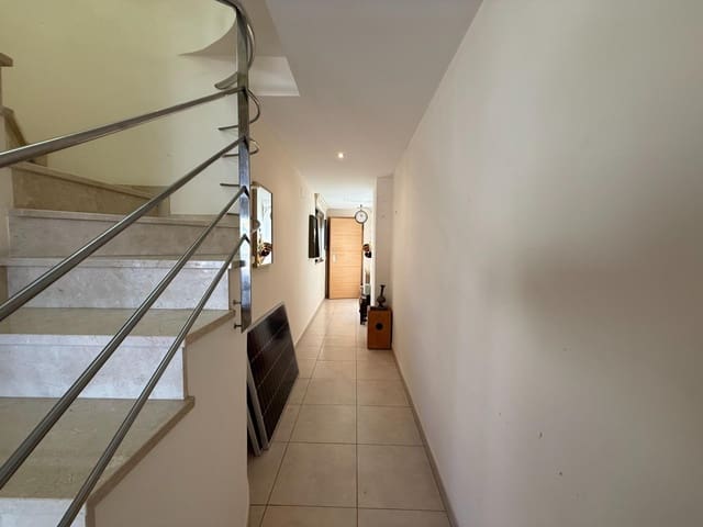 3 quarto Apartamento para venda em Gandia - 227 000 € (Ref: 9257518)