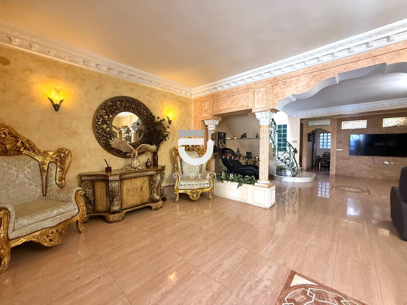 3 soverom Villa til salgs i Oliva med svømmebasseng garasje - € 320 000 (Ref: 9272790)