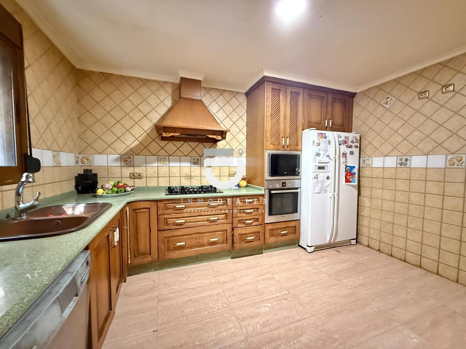 3 soverom Villa til salgs i Oliva med svømmebasseng garasje - € 320 000 (Ref: 9272790)