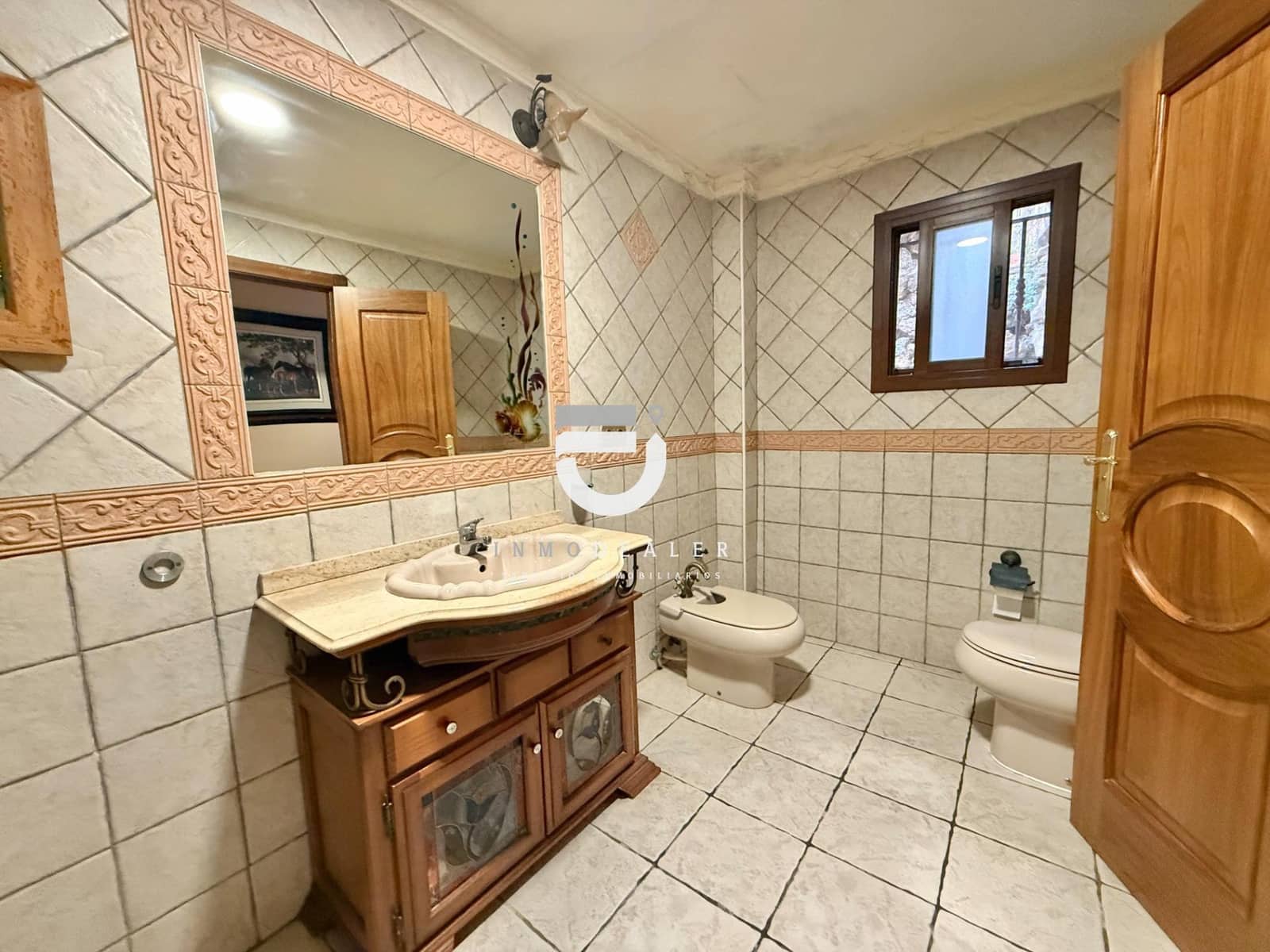 3 soverom Villa til salgs i Oliva med svømmebasseng garasje - € 320 000 (Ref: 9272790)