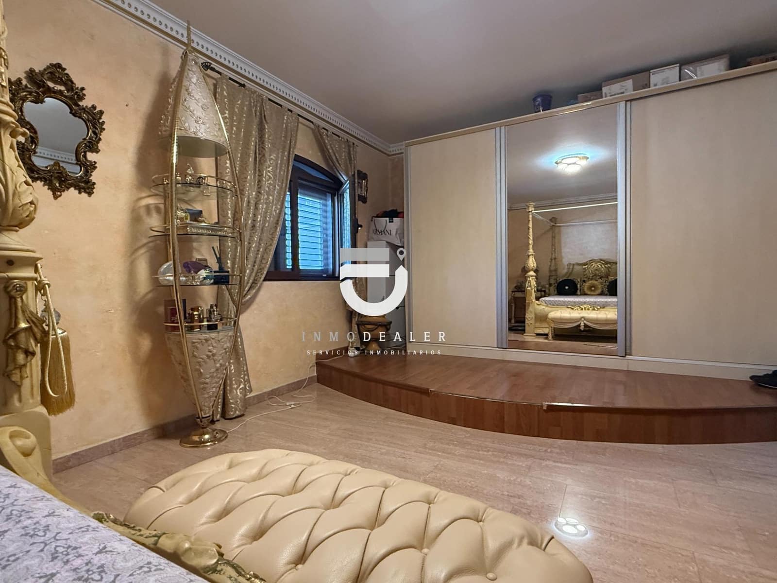 3 soverom Villa til salgs i Oliva med svømmebasseng garasje - € 320 000 (Ref: 9272790)