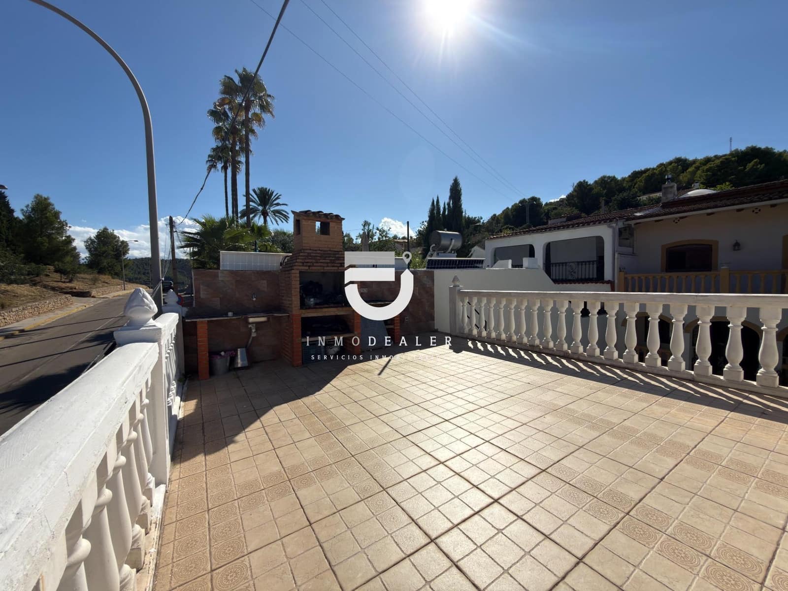 3 soverom Villa til salgs i Oliva med svømmebasseng garasje - € 320 000 (Ref: 9272790)