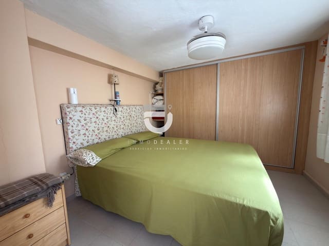 4 chambre Villa/Maison Mitoyenne à vendre à Daimús avec piscine garage - 350 000 € (Ref: 9282375)