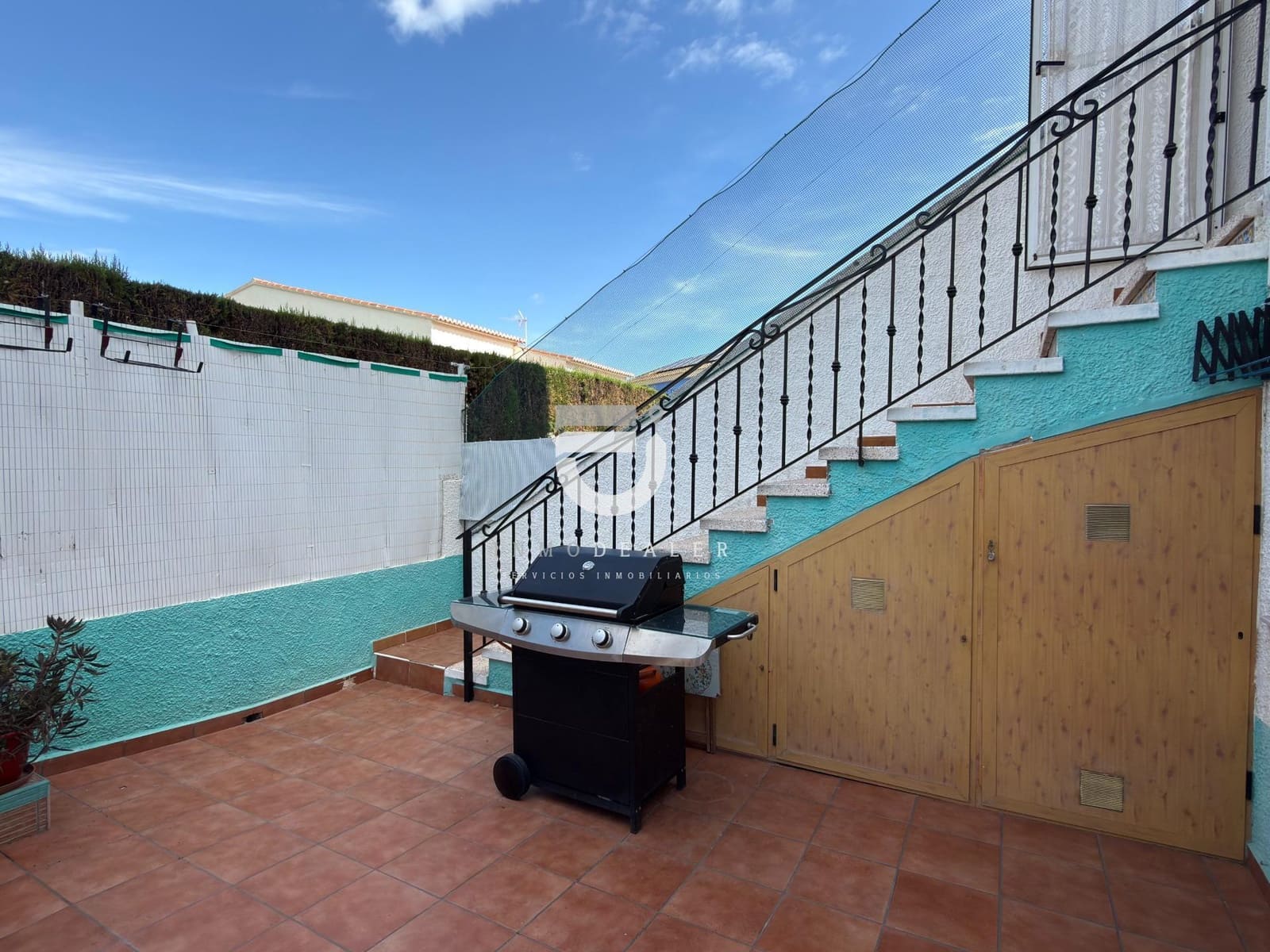 4 bedroom Terraced Villa for sale in Daimus with pool garage - € 350,000 (Ref: 9282375)