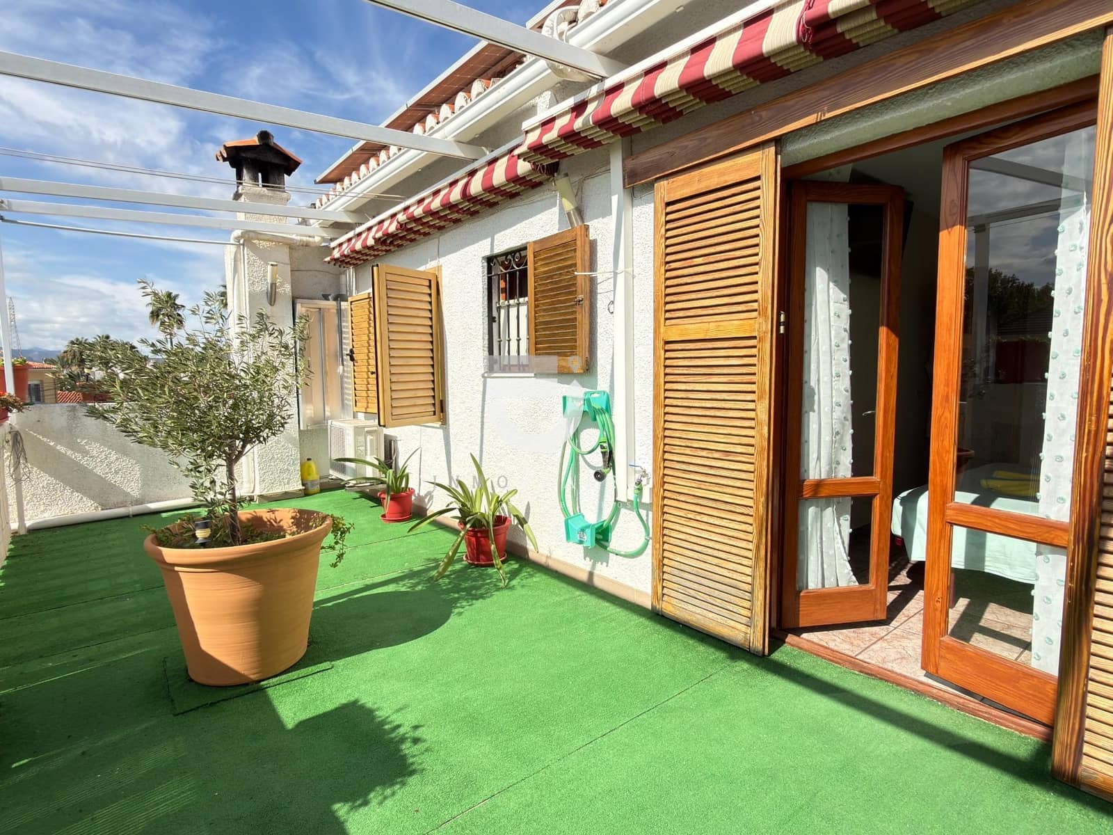 4 bedroom Terraced Villa for sale in Daimus with pool garage - € 350,000 (Ref: 9282375)