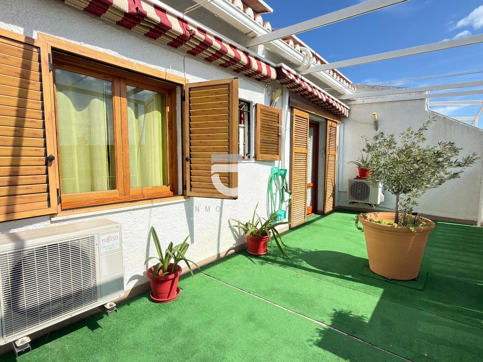 4 bedroom Terraced Villa for sale in Daimus with pool garage - € 350,000 (Ref: 9282375)