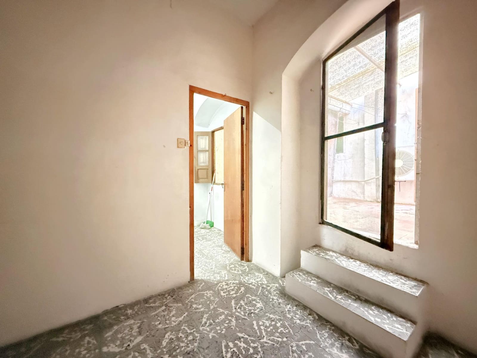 5 soverom Hus til salgs i Oliva - € 130 000 (Ref: 9291766)