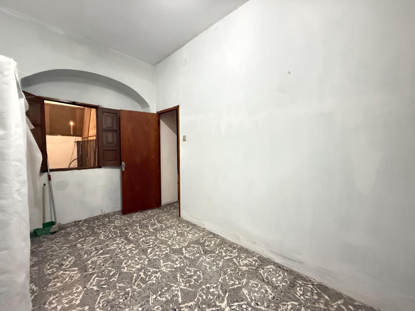 5 soverom Hus til salgs i Oliva - € 130 000 (Ref: 9291766)