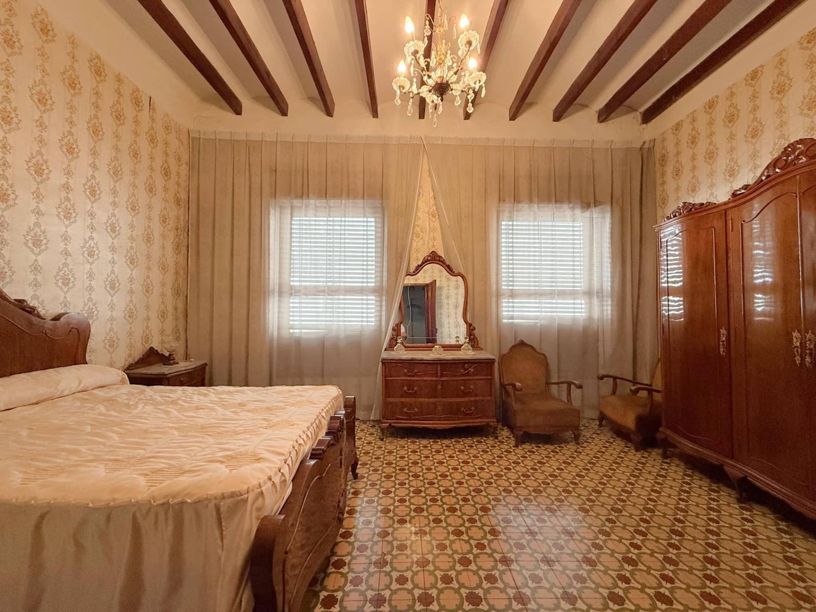 5 soverom Hus til salgs i Oliva - € 130 000 (Ref: 9291766)