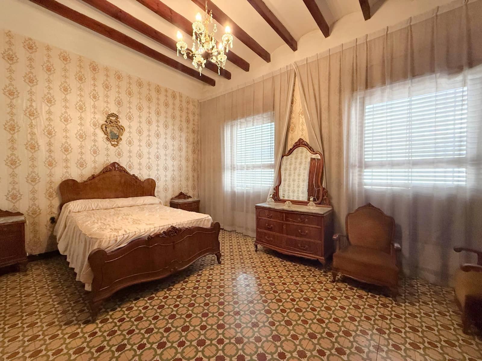 5 soverom Hus til salgs i Oliva - € 130 000 (Ref: 9291766)