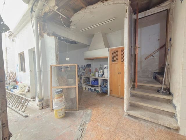 3 bedroom Townhouse for sale in Alqueria de la Comtessa with garage - € 75,000 (Ref: 9301218)