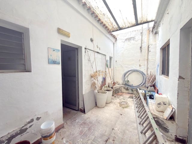 3 bedroom Townhouse for sale in Alqueria de la Comtessa with garage - € 75,000 (Ref: 9301218)