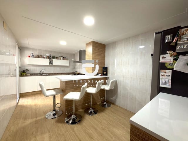 3 sovrum Lägenhet till salu i Gandia - 180 000 € (Ref: 9326634)