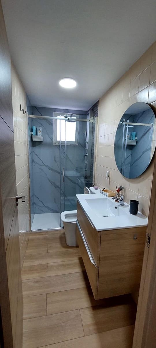 5 makuuhuone Asunto myytävänä paikassa Gandia - 186 000 € (Ref: 9335179)