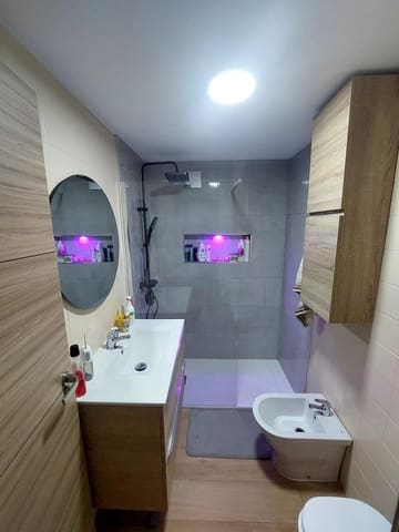 5 makuuhuone Asunto myytävänä paikassa Gandia - 186 000 € (Ref: 9335179)