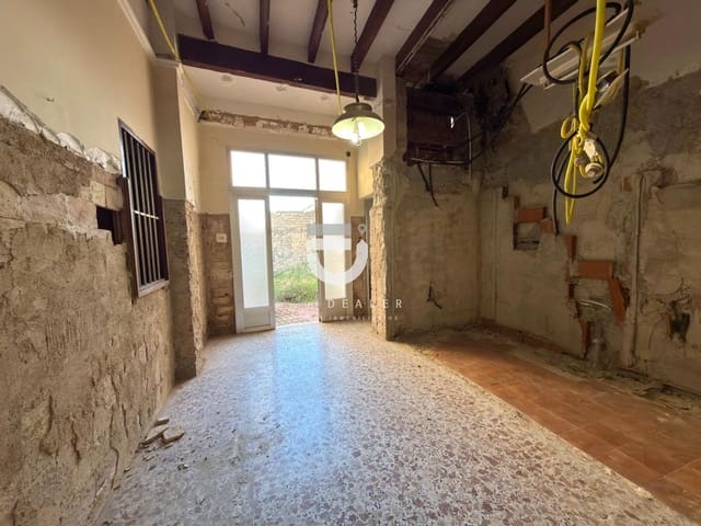 5 bedroom Townhouse for sale in Palma de Gandía - € 130,000 (Ref: 9349719)