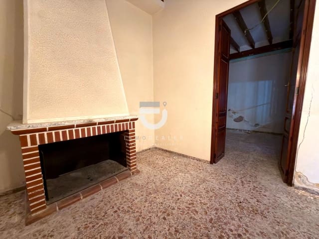 5 bedroom Townhouse for sale in Palma de Gandía - € 130,000 (Ref: 9349719)