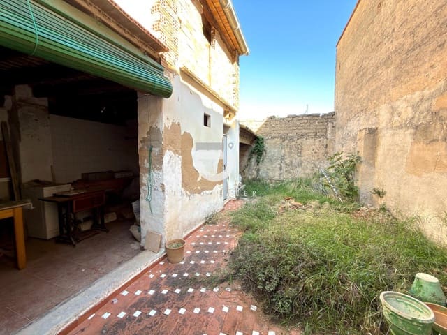 5 bedroom Townhouse for sale in Palma de Gandía - € 130,000 (Ref: 9349719)