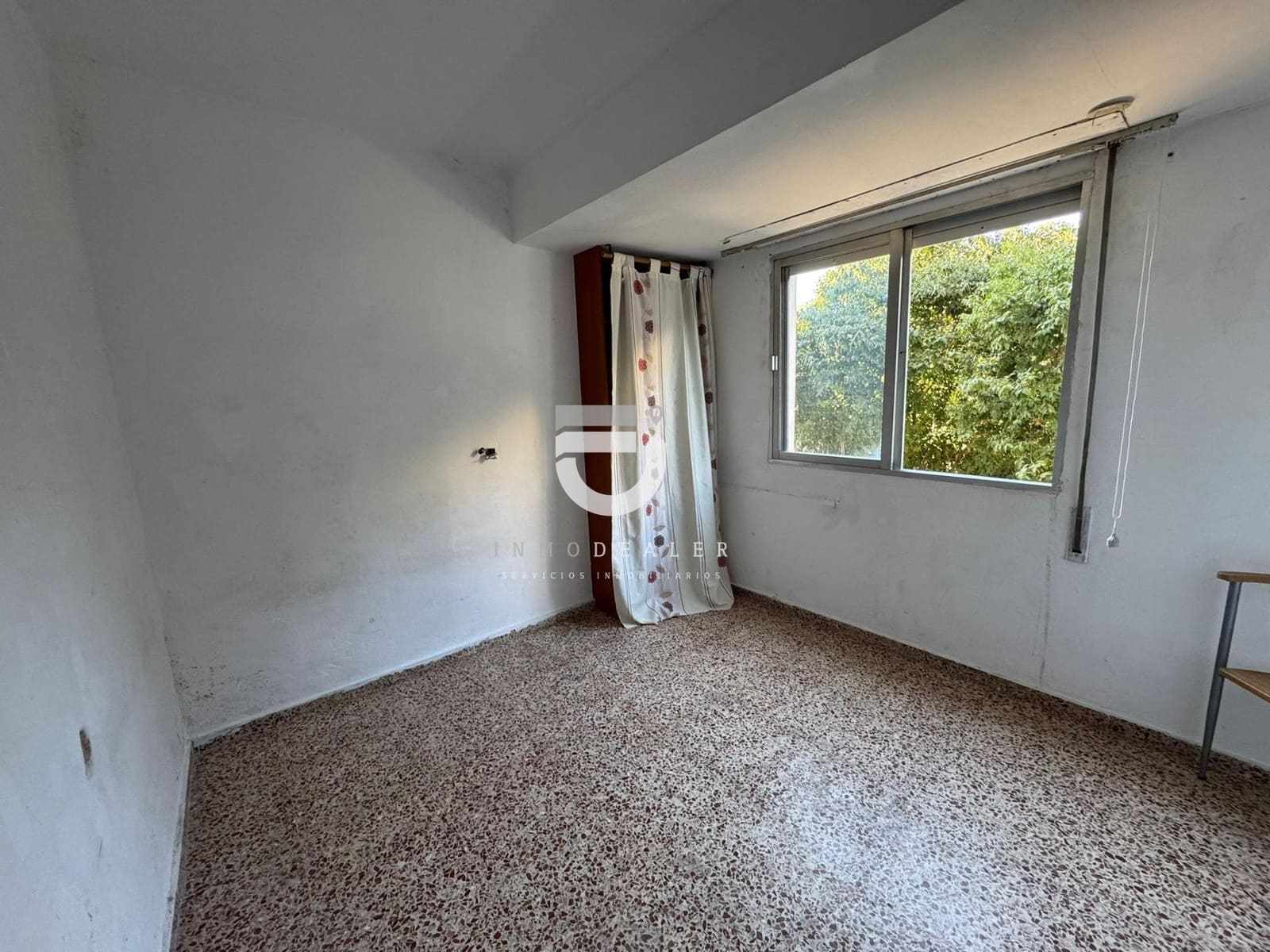 4 soveværelse Lejlighed til salg i Oliva - € 98.000 (Ref: 9359757)